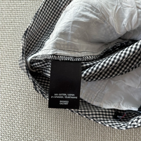 Gingham Capris - Picture 5 of 8